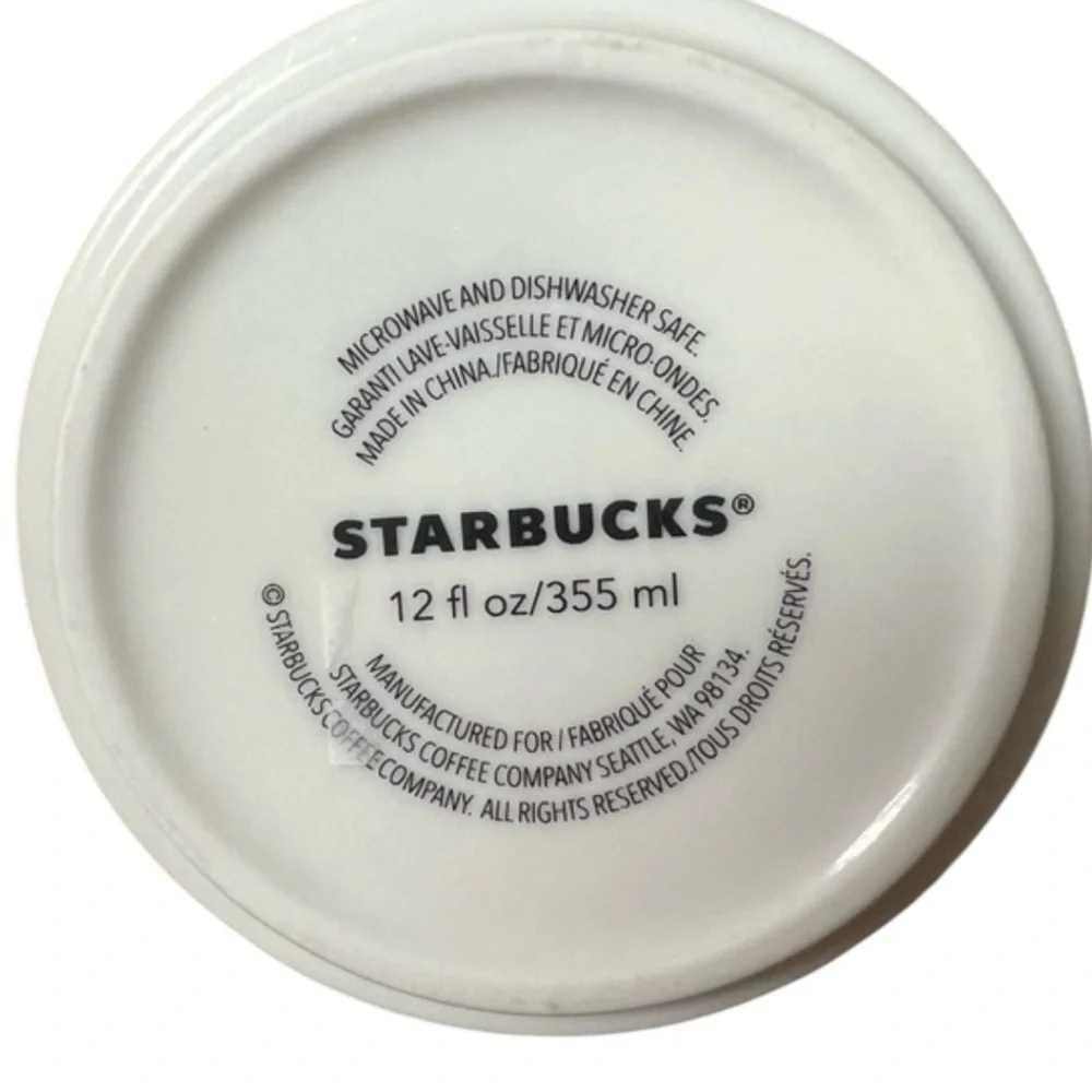 STARBUCKS 2018 HOLIDAY COLLECTION HOLIDAY WREATH AND CANDY CAN CERAMIC MUG